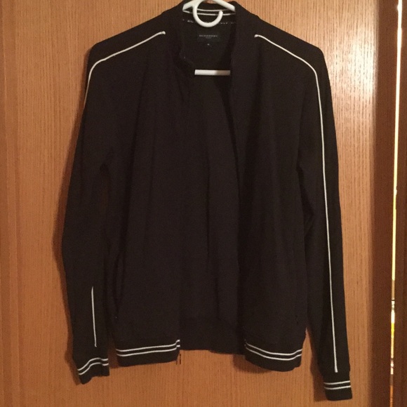Burberry Nylon golf jacket size medium