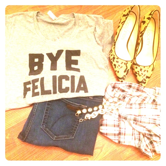 Thug Life Shirt Co - Bye Felicia grey tee