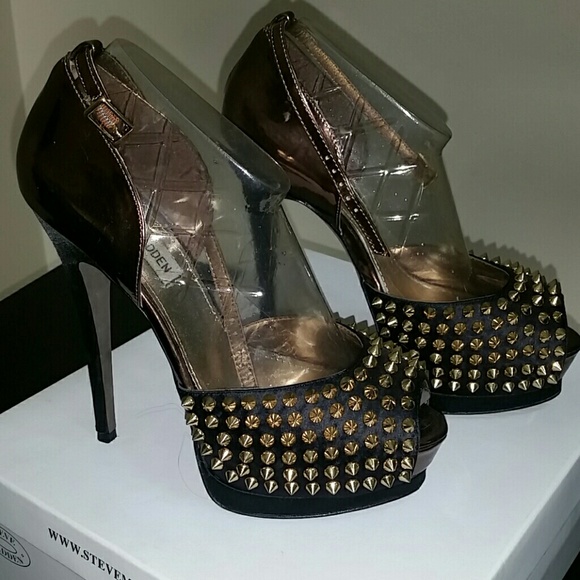 Steve Madden Studded Heels