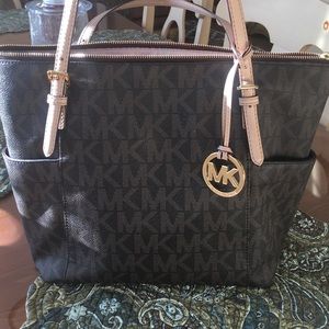 MICHAEL KORS TOTE BAG 🌟🌟❤️