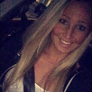 Meet your Posher, Deanna