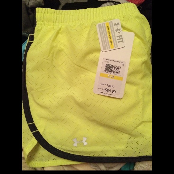 Women's under Armour shorts