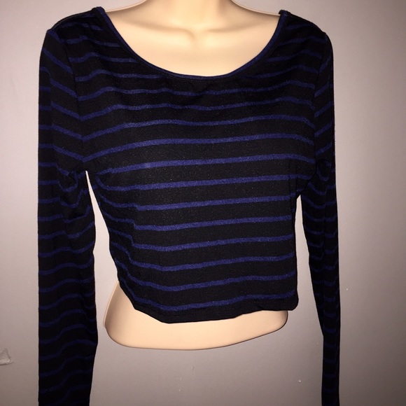 XHILIRATION CROP TOP
