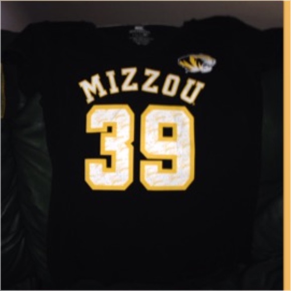 Women's size medium black MU  T-shirt