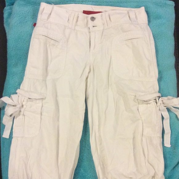 Natalie white capris.