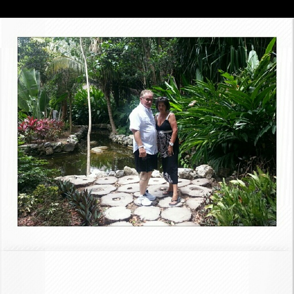 Meet your Posher, Linda - Picture 2 of 2