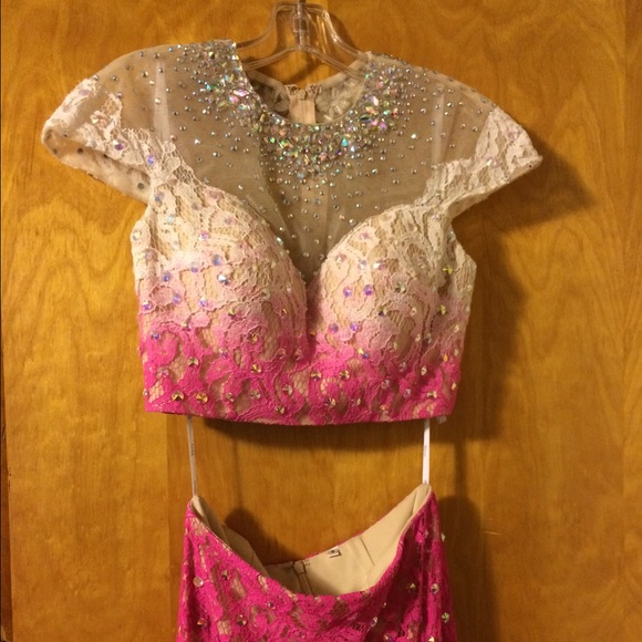 Two piece pink and white formal mermaid dress - Picture 2 of 4