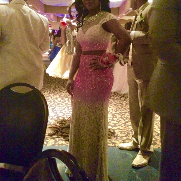 Two piece pink and white formal mermaid dress - Picture 4 of 4