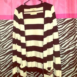 Cream and navy blue cardigan from Hollister