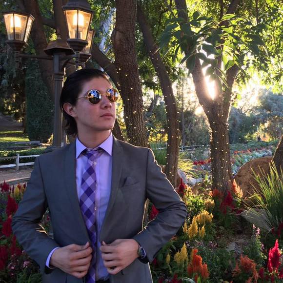 Meet your Posher, Manuel - Picture 1 of 1