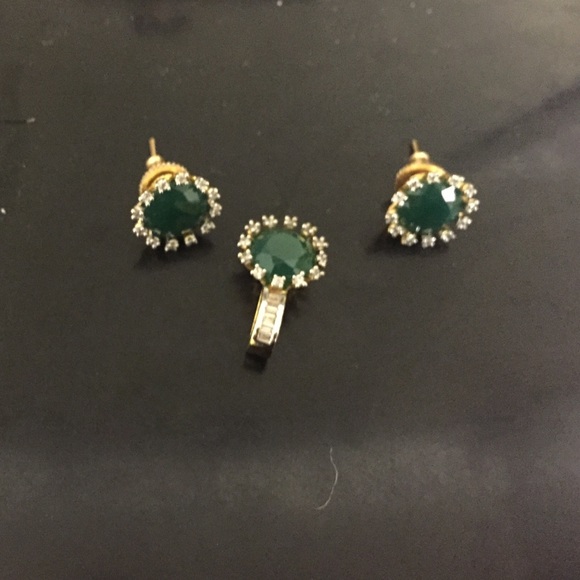 Jewelry - Picture 3 of 3