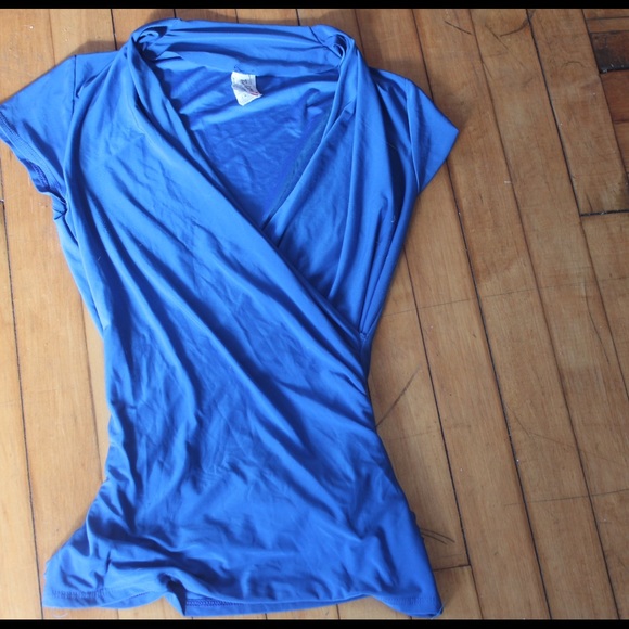 Slim blue top - Picture 2 of 3