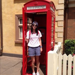 Meet your Posher, Taylor