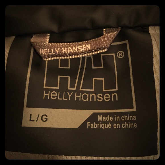 Helly Hansen Jackets & Blazers - Helly Hansen navy hooded raincoat