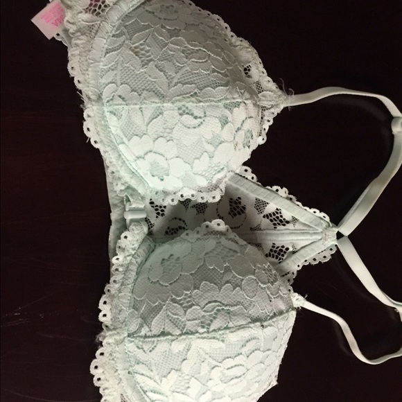 PINK Victoria's Secret bra