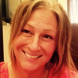 Meet your Posher, Lindsey