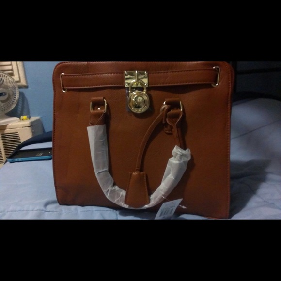 Mk purse!!