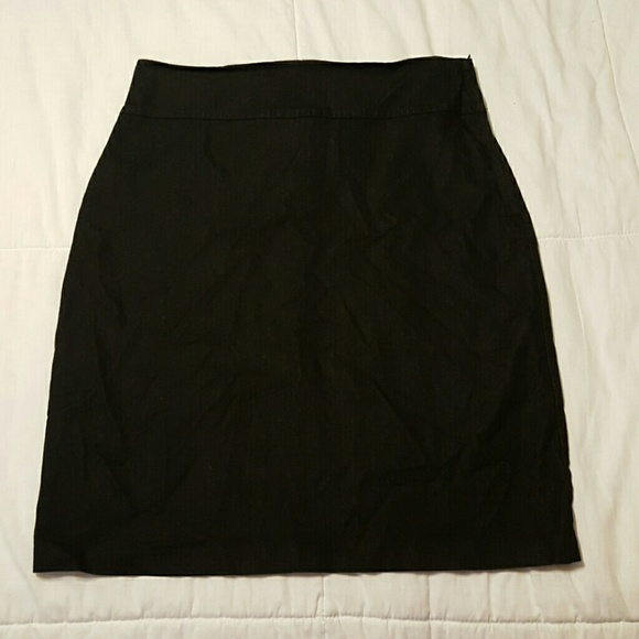 Black pencil skirt