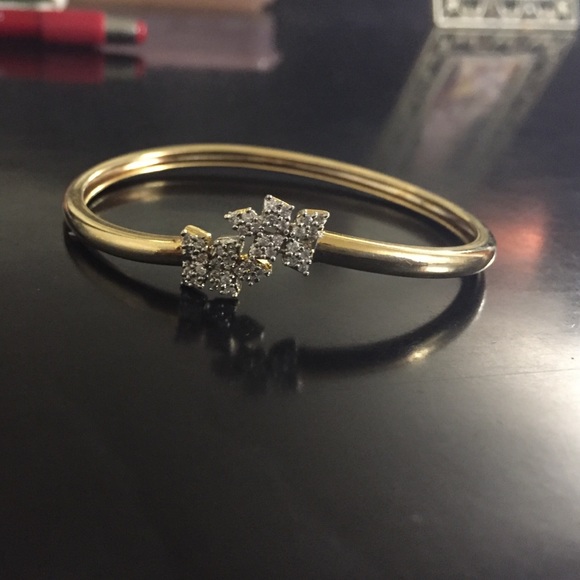 Jewelry - Picture 3 of 4