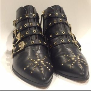 Trafaluc (Zara) Buckled Booties