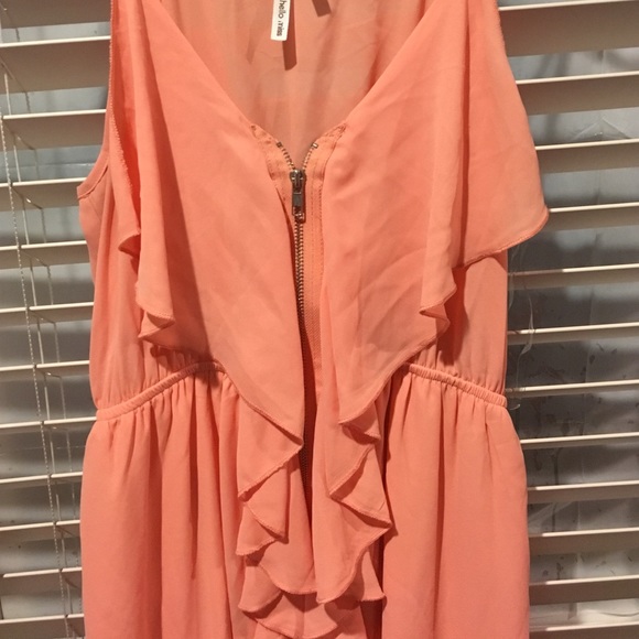 💋Peach zipper dress!!💋 - Picture 2 of 3