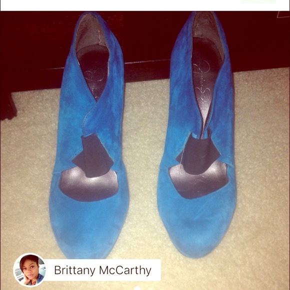 Jessica Simpson Blue sued heels