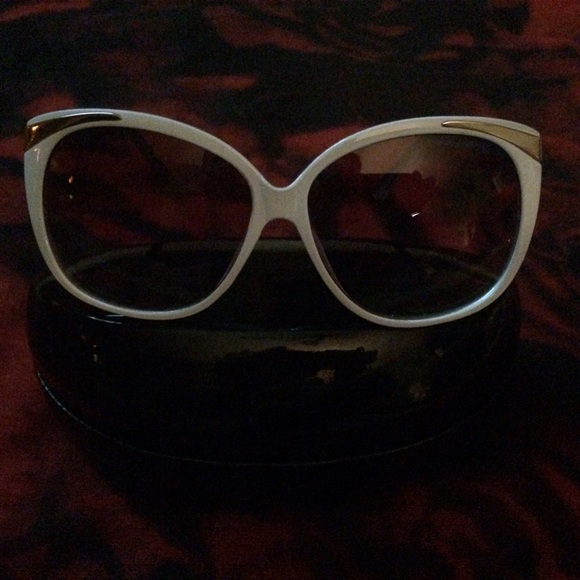 Unique London Fog Sunglasses