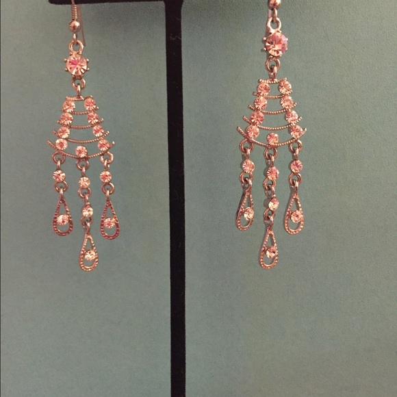 Jewelry - Silver Crystal earrings