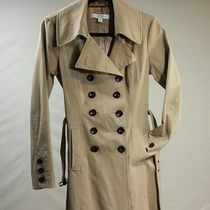 Trench///Rain Coat