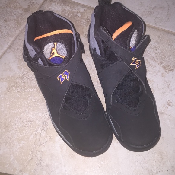 Air Jordan 8
