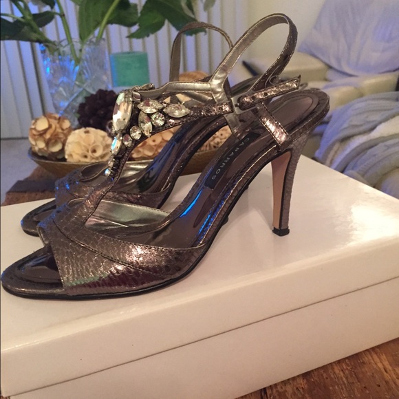 Shoes - Picture 2 of 3