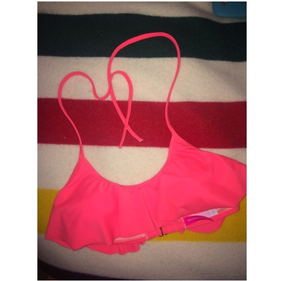 VS Flounce Bikini Top NWOT