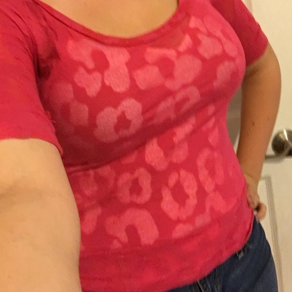Pink Leopard Print Top - Picture 2 of 2