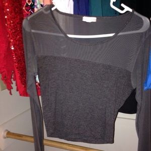 Long sleeve crop top
