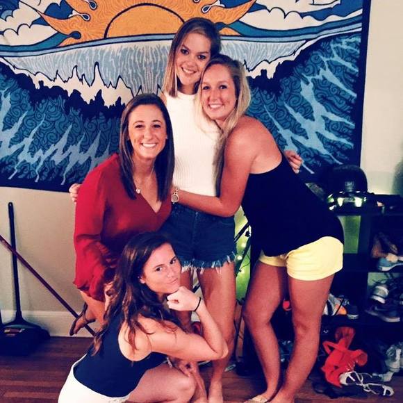 Meet your Posher, Devon - Picture 1 of 1