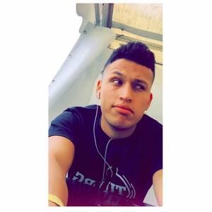 Meet your Posher, Camilo