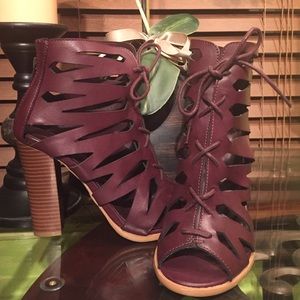 Cranberry strap booties!