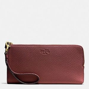 Coach Brick L Zip