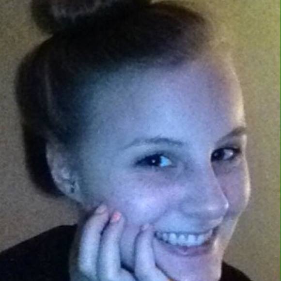 Meet your Posher, Kirsten - Picture 1 of 1