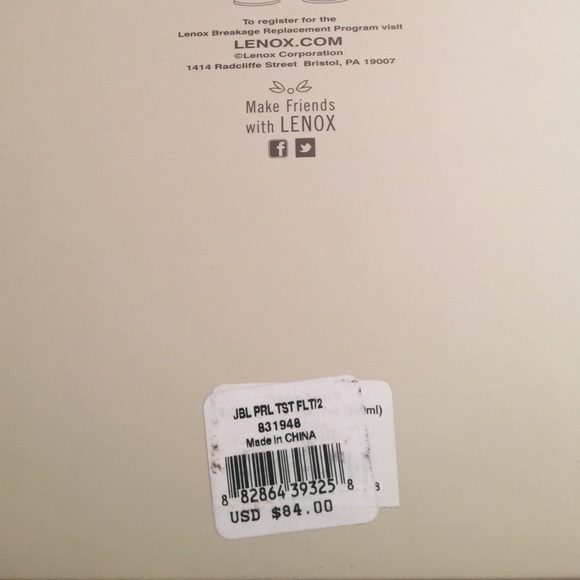 Jubilee Pearl toasting flutes pair - Picture 3 of 3