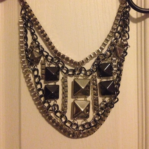 Necklace - Picture 2 of 2