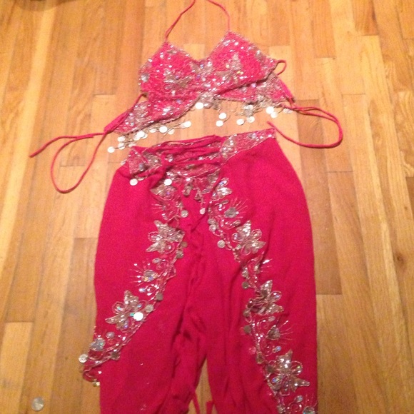 🔥🔥Genuine Belly dancing outfit