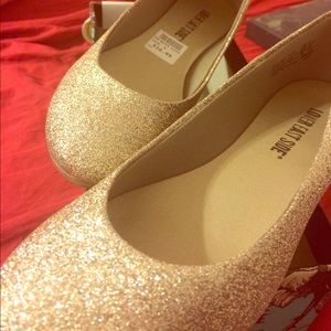 Gold Glitter Flats NWT