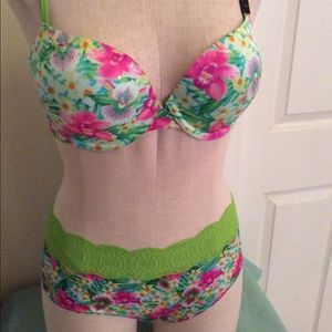 VS very embellished bra collection