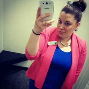 Meet your Posher, Katherine