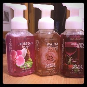 Gentle foaming hand soap