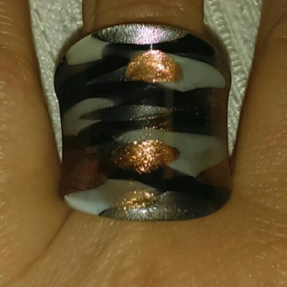 Black and Gold Glass Ring
