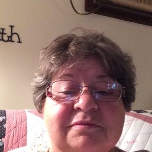 Meet your Posher, Cecelia