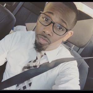 Meet your Posher, Robert