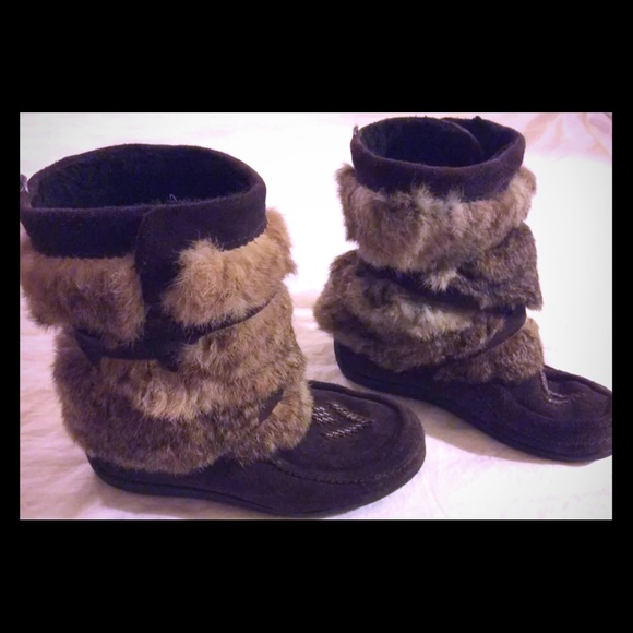 MUKS London Shoes - Sold! Muks London Rabbits Fur Mid Calf Suede Boots